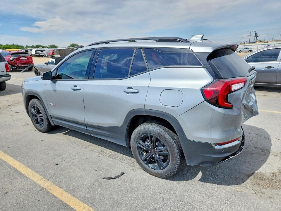 2024 GMC TERRAIN AT4 2