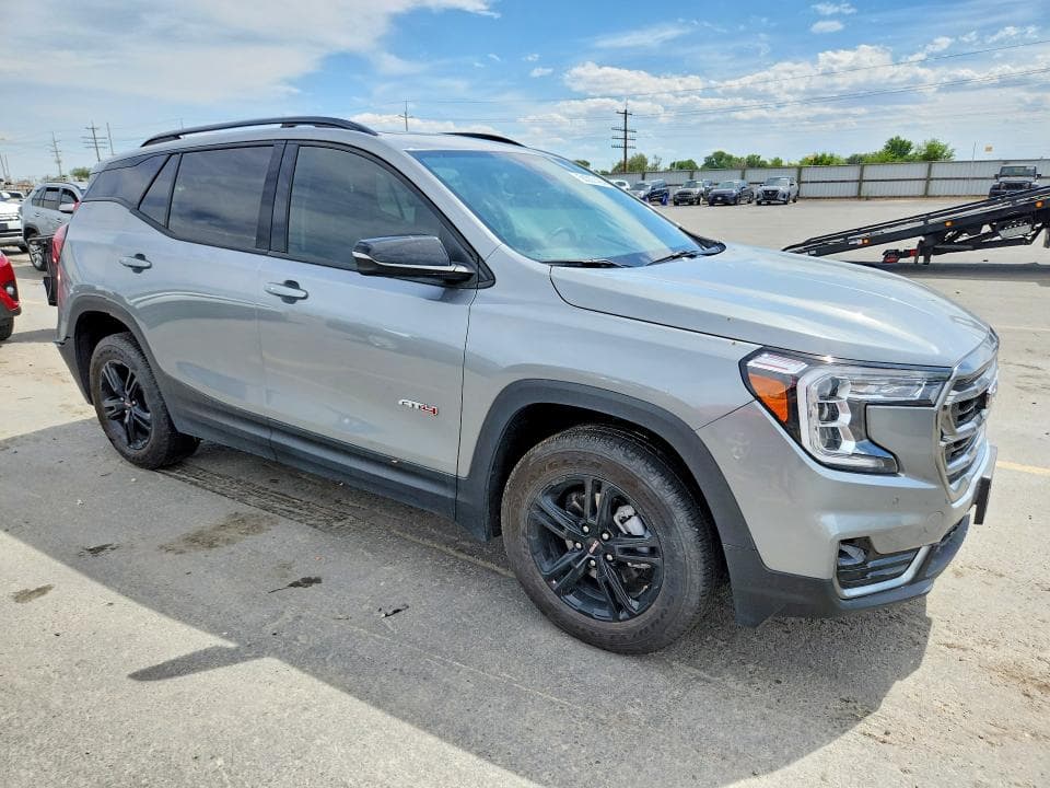 2024 GMC TERRAIN AT4 4