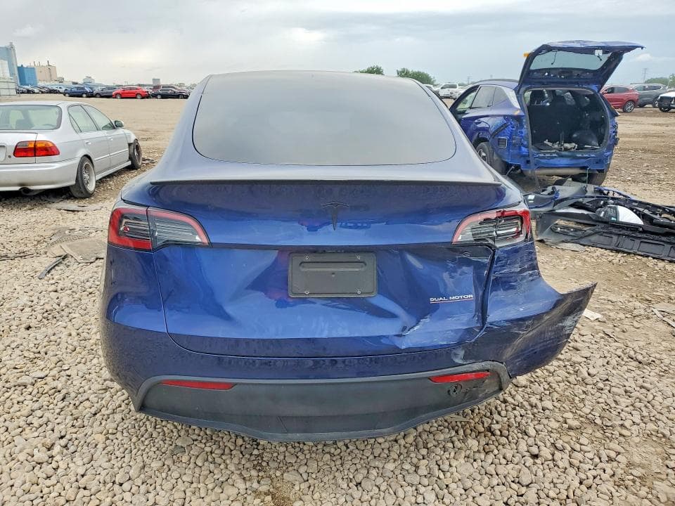 2023 TESLA MODEL Y 6