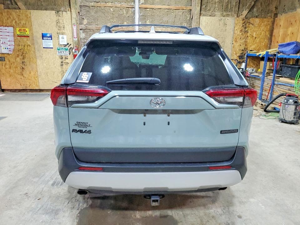 2019 TOYOTA RAV4 ADVENTURE 6