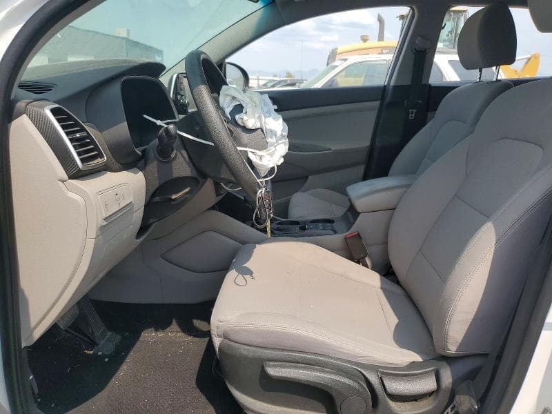 2020 HYUNDAI TUCSON SE 7