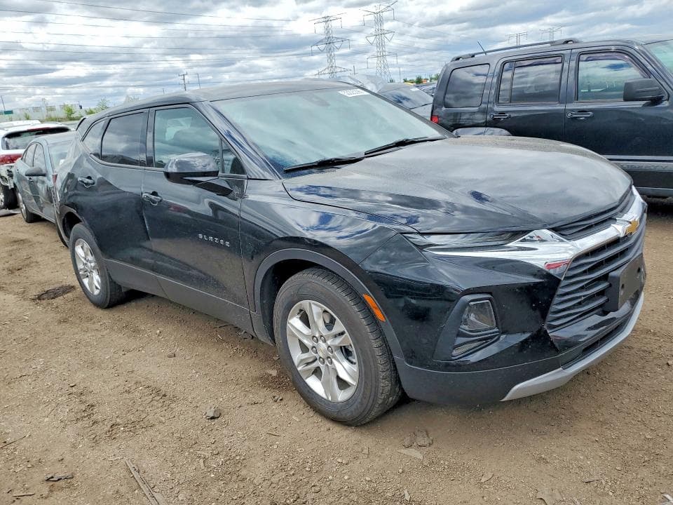 2021 CHEVROLET BLAZER 2LT 4