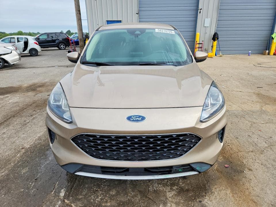 2020 FORD ESCAPE SE 5