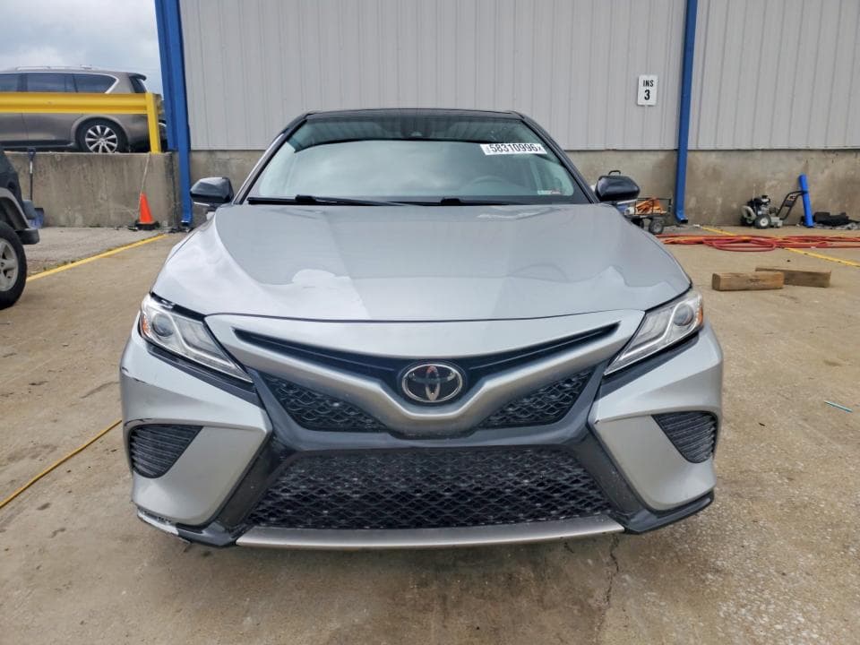 2020 TOYOTA CAMRY XSE XSE 5