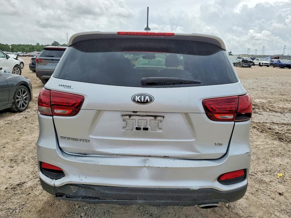2019 KIA SORENTO LX V6 6