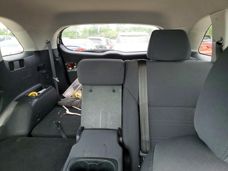 2019 KIA SORENTO LX V6 10