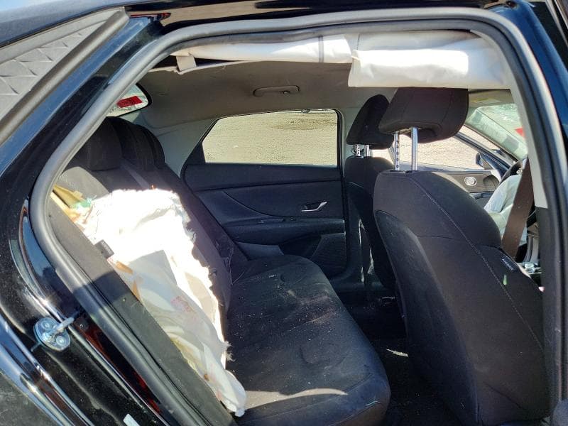 2026 HYUNDAI ELANTRA SE 10