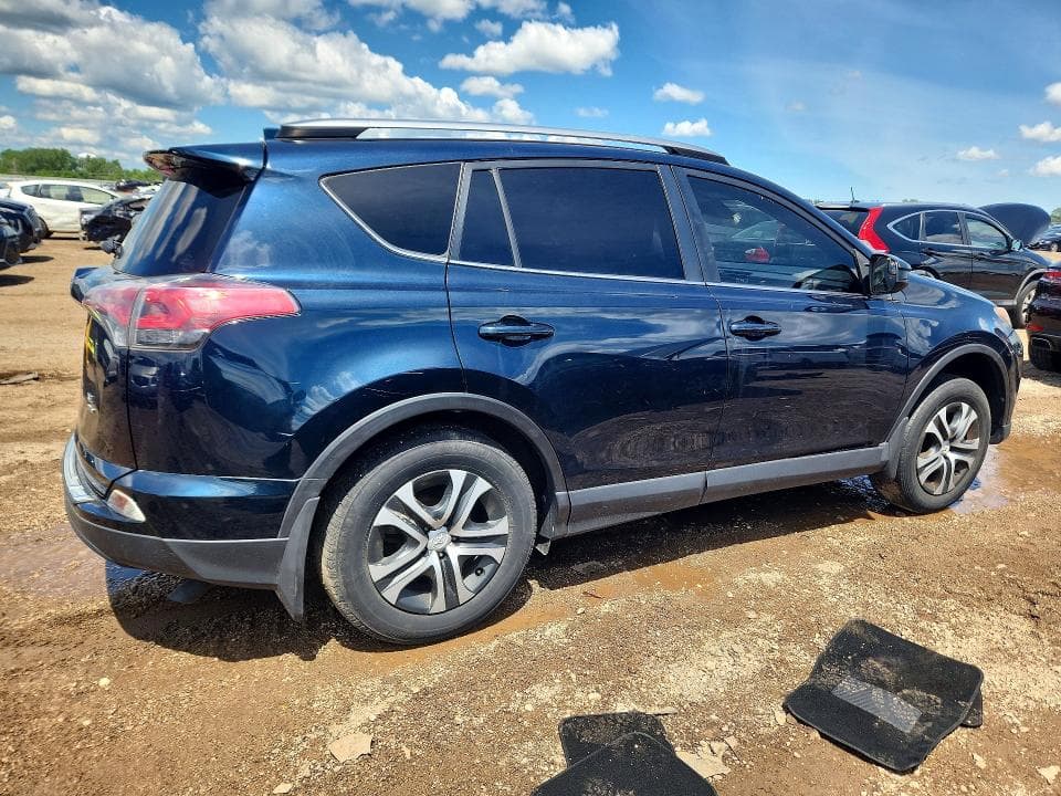 2018 TOYOTA RAV4 LE LE 3
