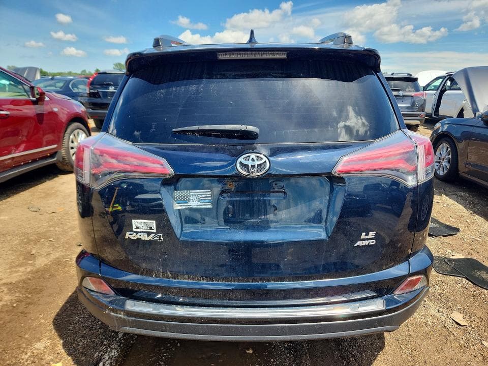 2018 TOYOTA RAV4 LE LE 6
