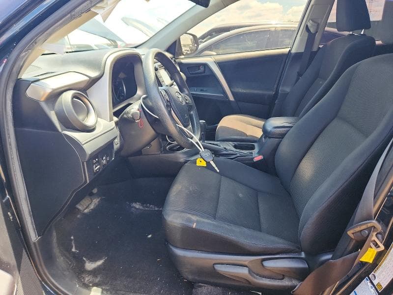 2018 TOYOTA RAV4 LE LE 7