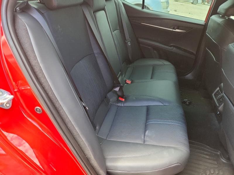 2025 TOYOTA CAMRY XSE 10
