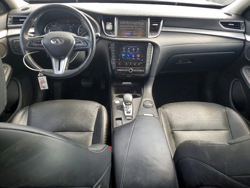 2019 INFINITI QX50 ESSENTIAL 8