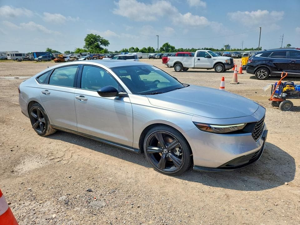 2024 HONDA ACCORD HYBRID SPORT-L 4