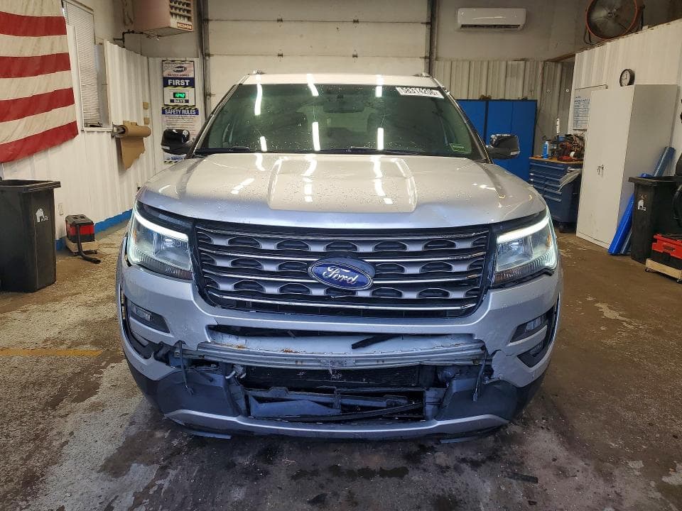 2017 FORD EXPLORER XLT XLT 5