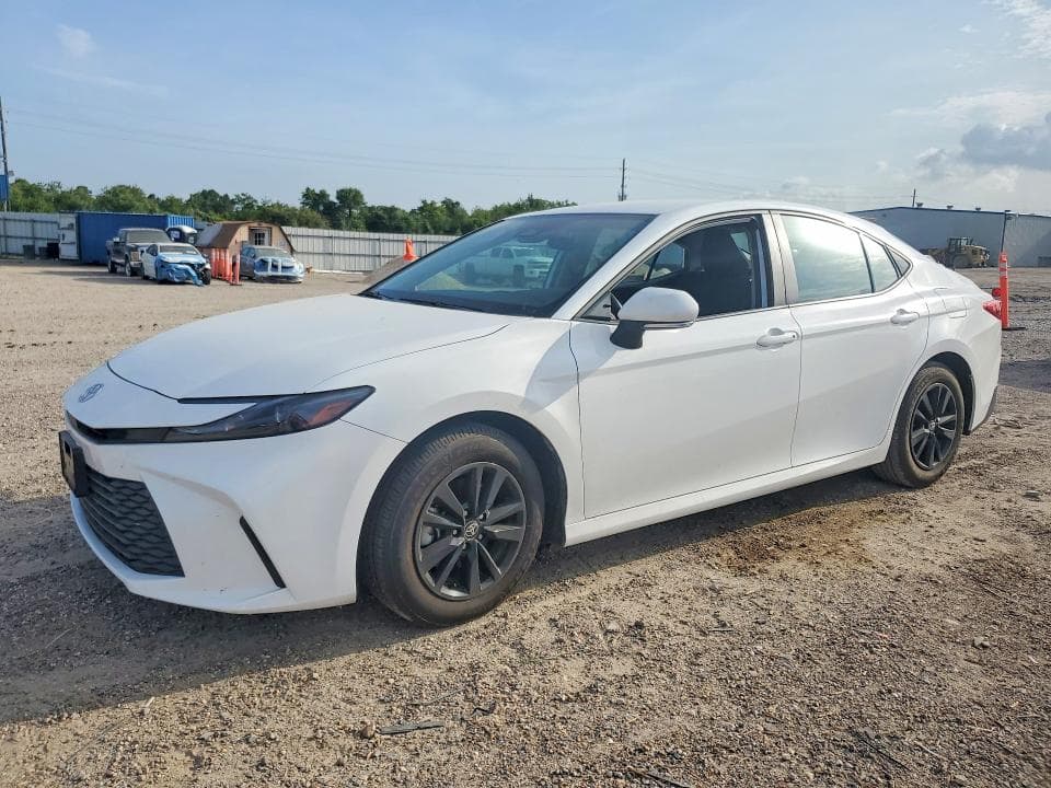 2025 TOYOTA CAMRY LE - 1