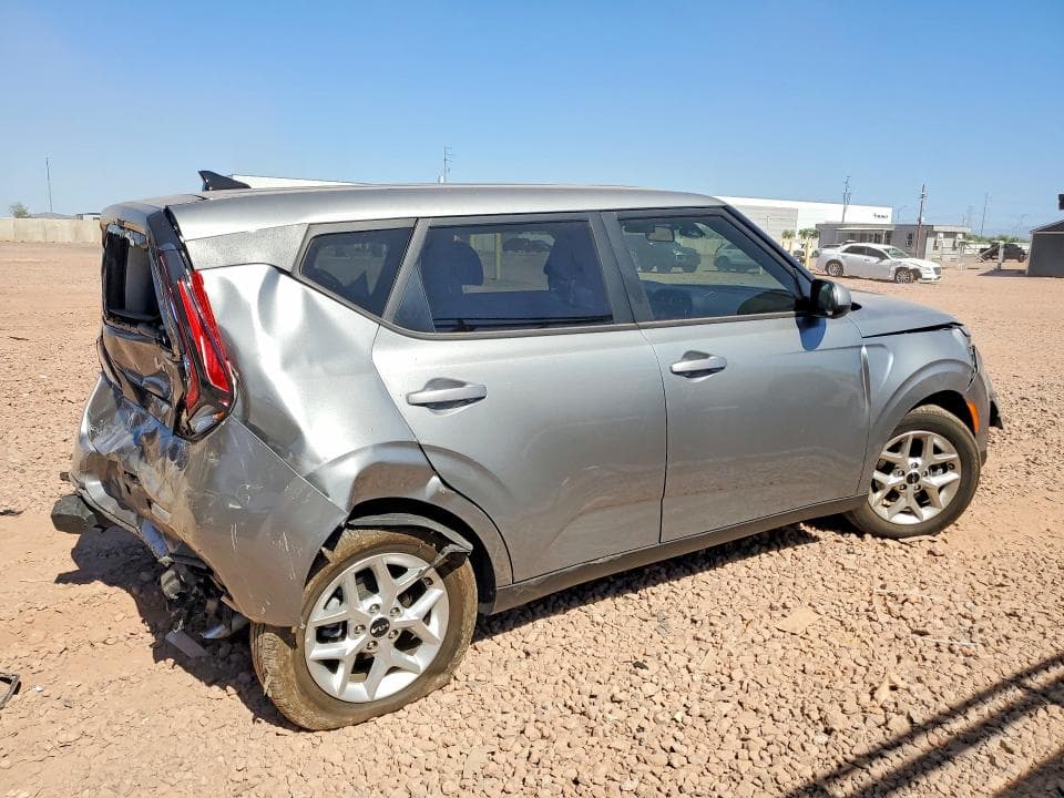 2025 KIA SOUL LX 3