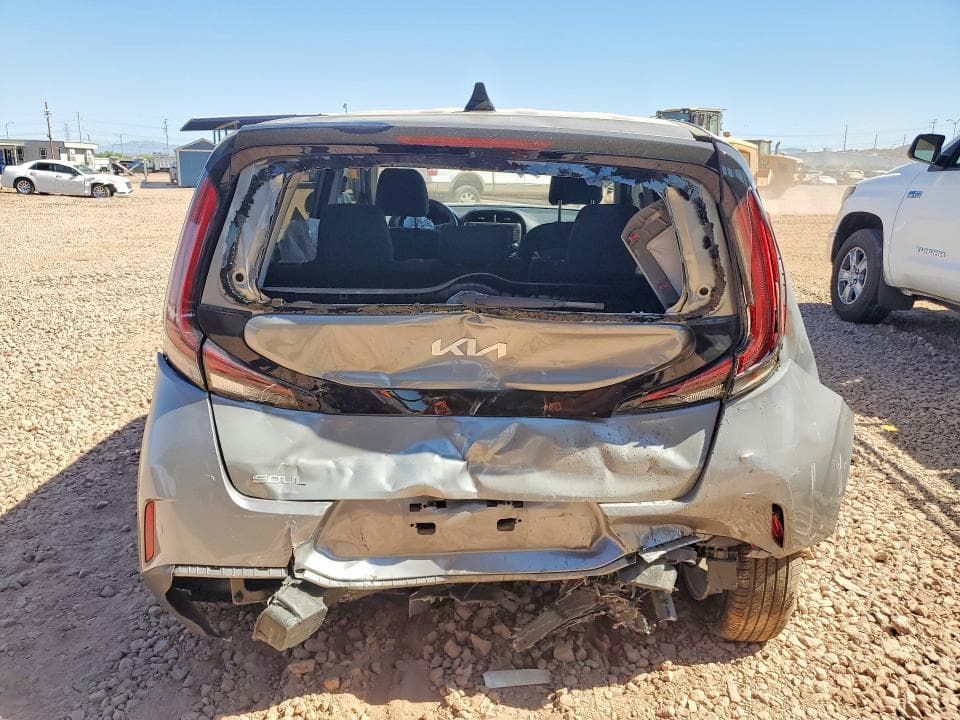 2025 KIA SOUL LX 6