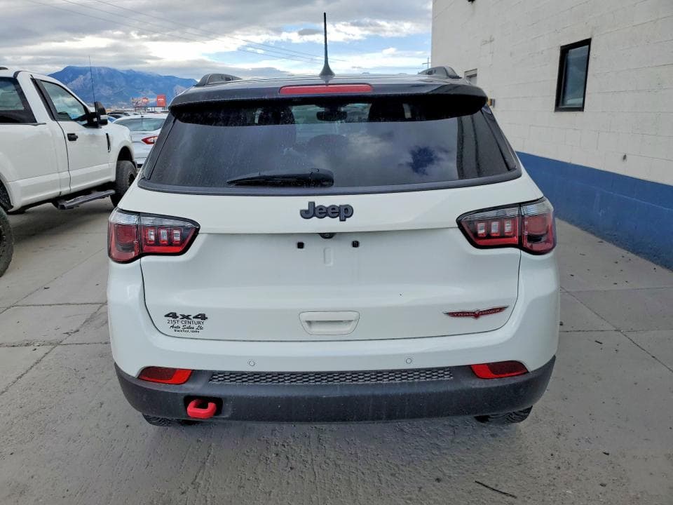 2019 JEEP COMPASS TRAILHAWK 6