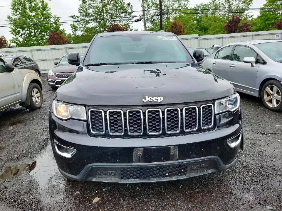 2021 JEEP GRAND CHEROKEE LAREDO 5