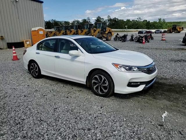2017 HONDA ACCORD EX EX 13