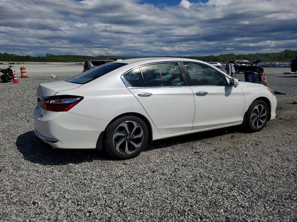 2017 HONDA ACCORD EX EX 3