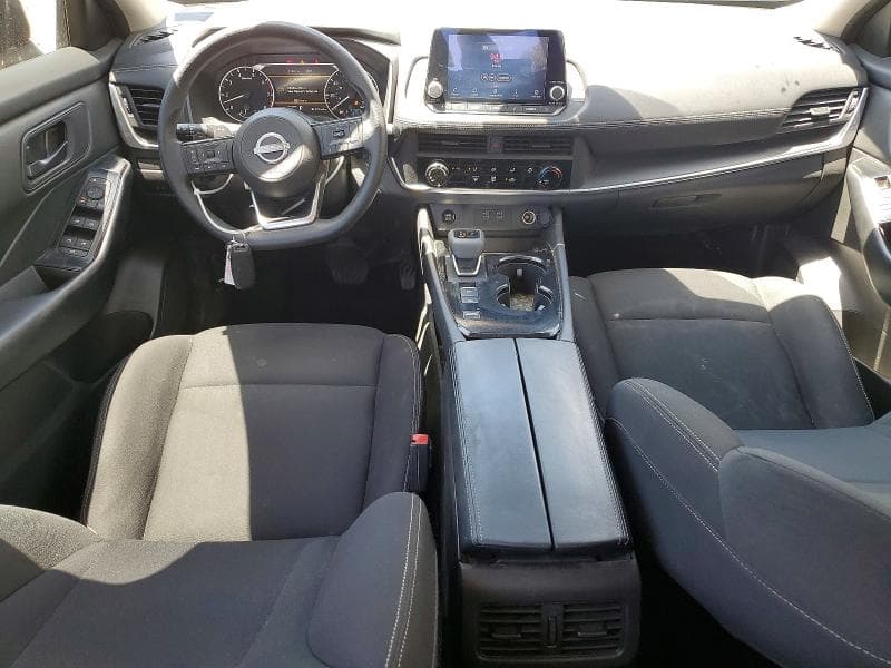 2024 NISSAN ROGUE S 8