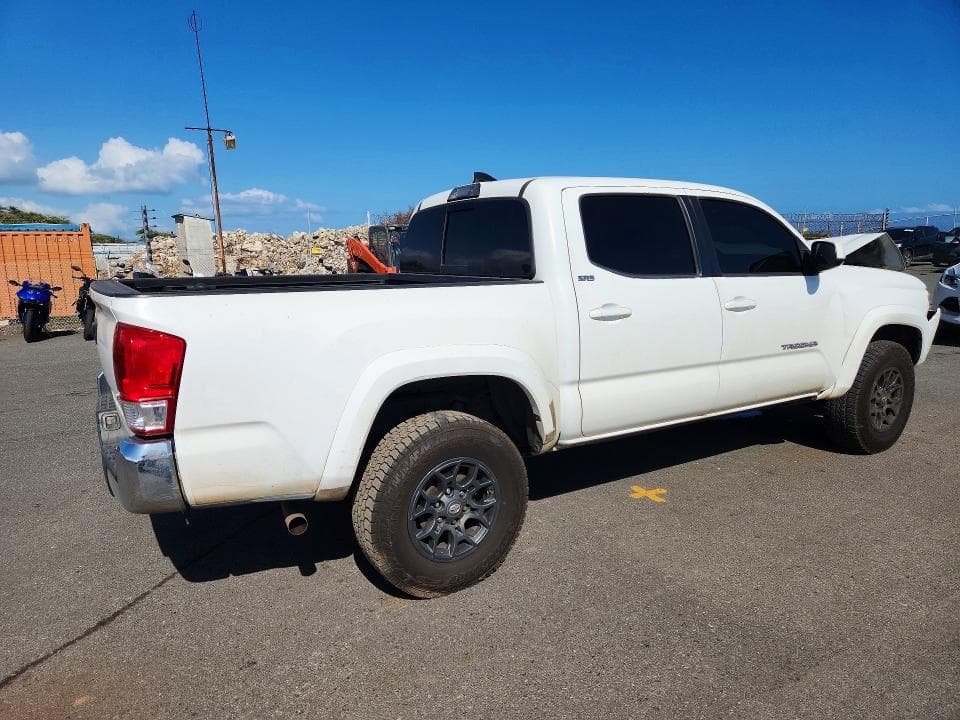 2017 TOYOTA TACOMA SR5 V6 SR5 V6 3