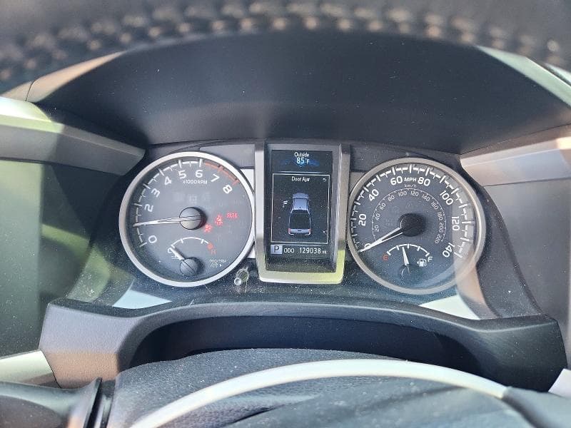 2017 TOYOTA TACOMA SR5 V6 SR5 V6 9