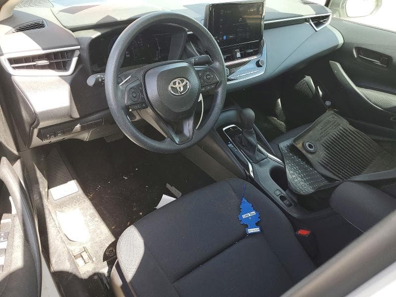 2026 TOYOTA COROLLA LE LE 8