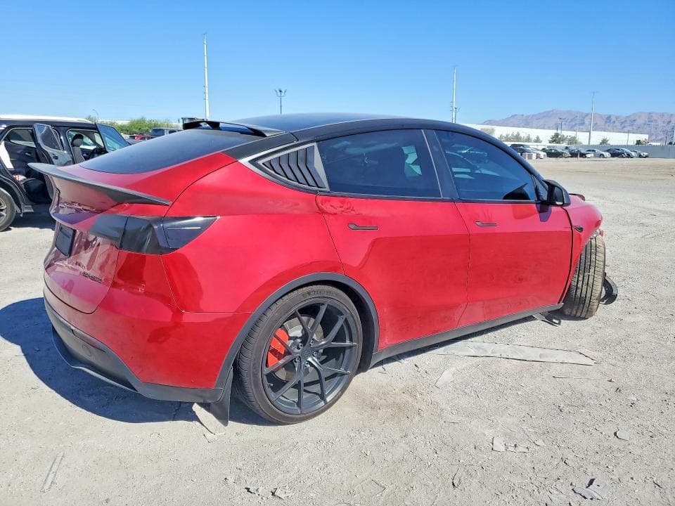 2023 TESLA MODEL Y 3