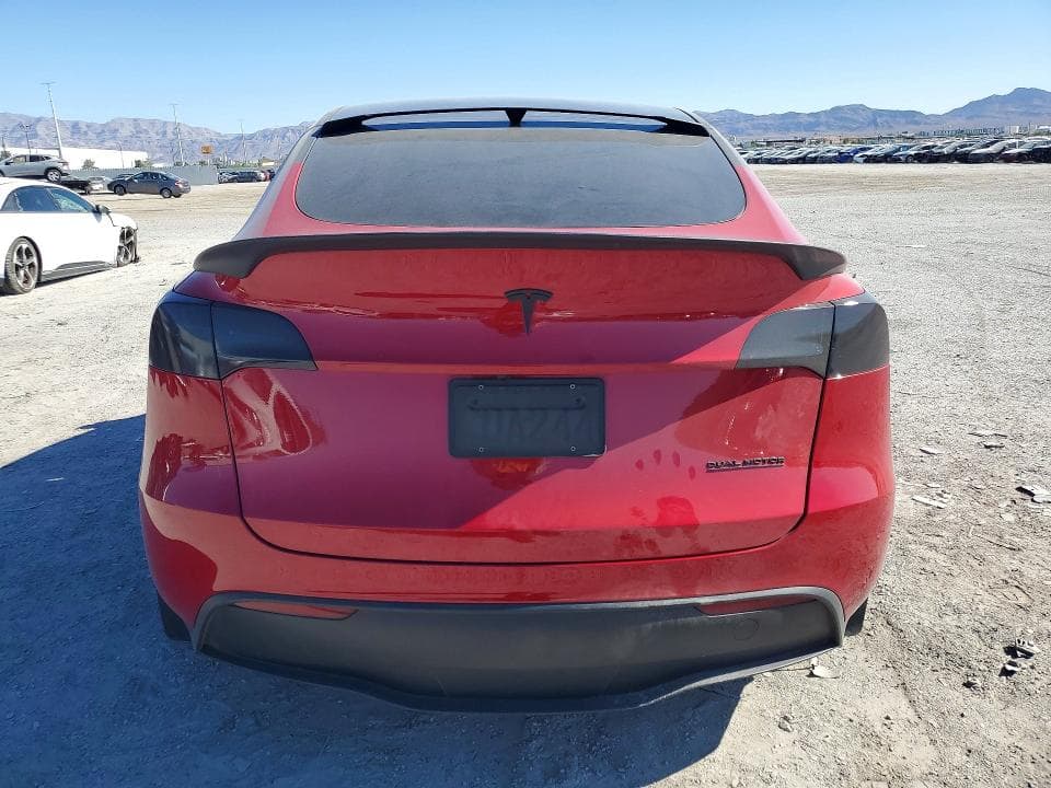 2023 TESLA MODEL Y 6