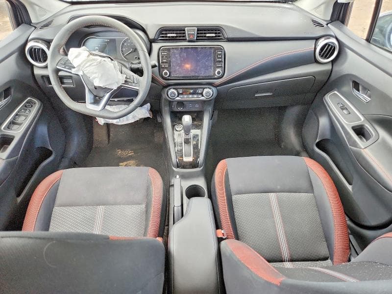 2023 NISSAN VERSA SR SR 8