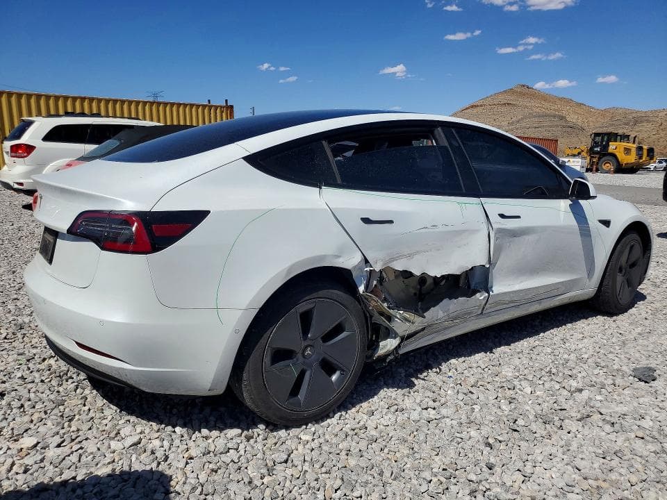 2021 TESLA MODEL 3 3
