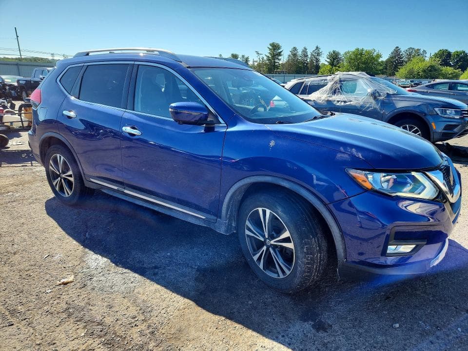 2018 NISSAN ROGUE SL 4