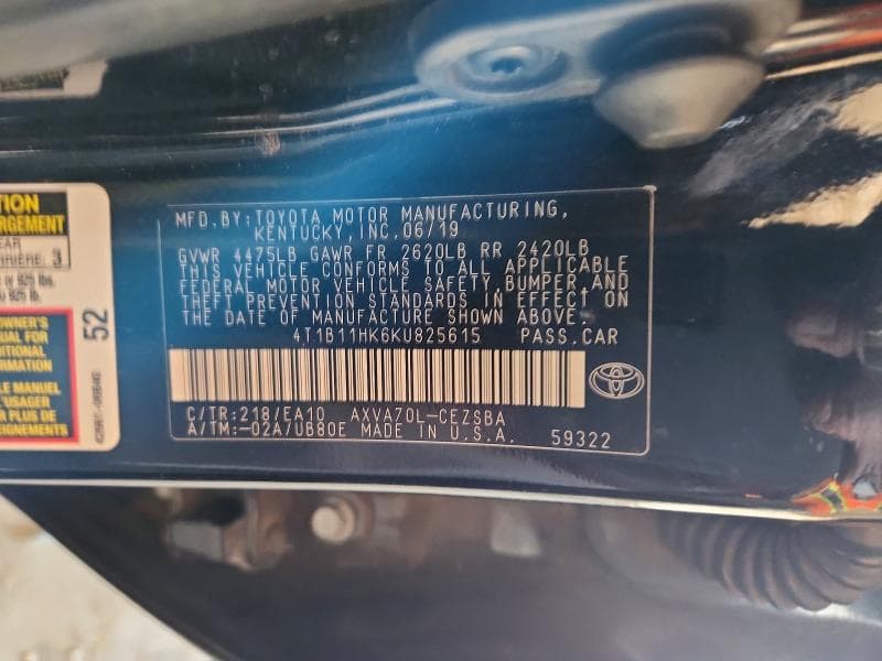 2019 TOYOTA CAMRY SE 12