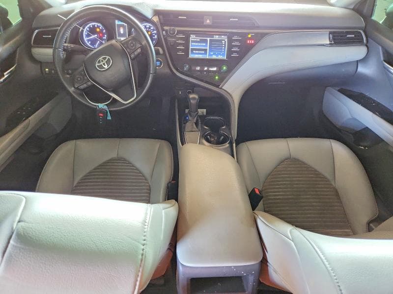 2019 TOYOTA CAMRY SE 8