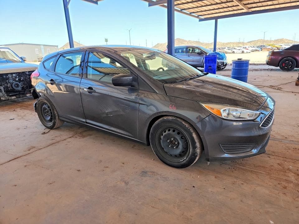 2018 FORD FOCUS SE 4