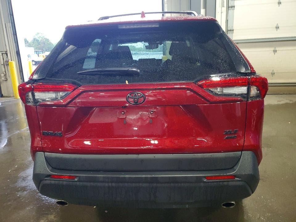 2025 TOYOTA RAV4 XLE PREMIUM XLE PREMIUM 6