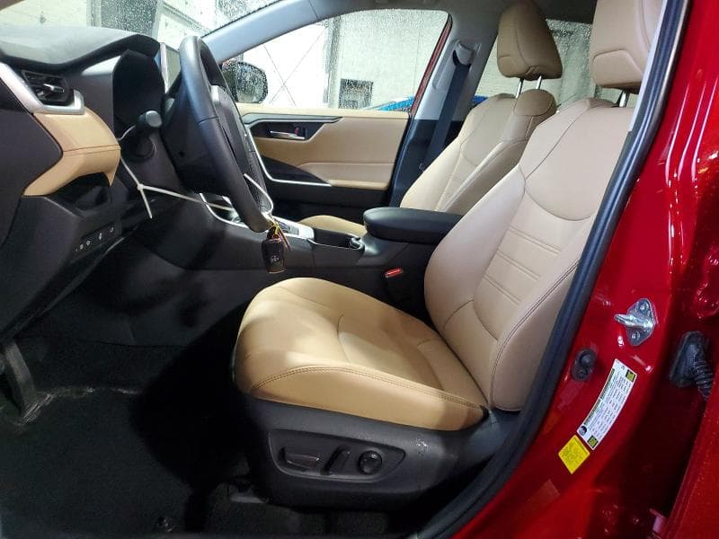 2025 TOYOTA RAV4 XLE PREMIUM XLE PREMIUM 7