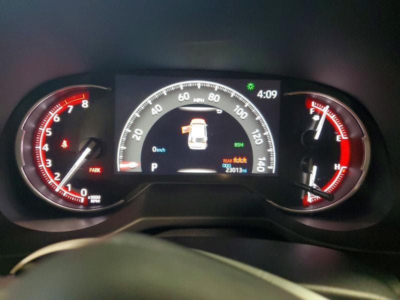 2025 TOYOTA RAV4 XLE PREMIUM XLE PREMIUM 9
