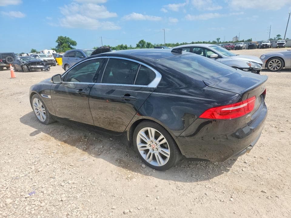 2019 JAGUAR XE PREMIUM 2