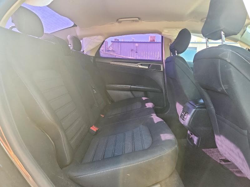 2020 FORD FUSION SE 10