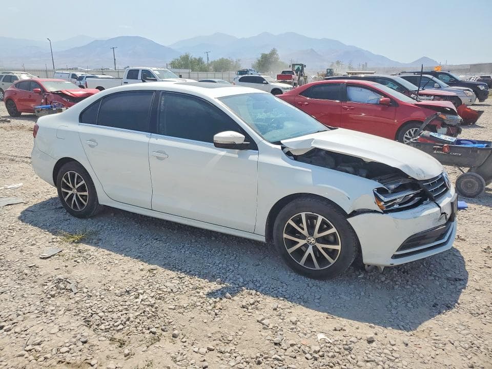 2018 VOLKSWAGEN JETTA SE SE 4