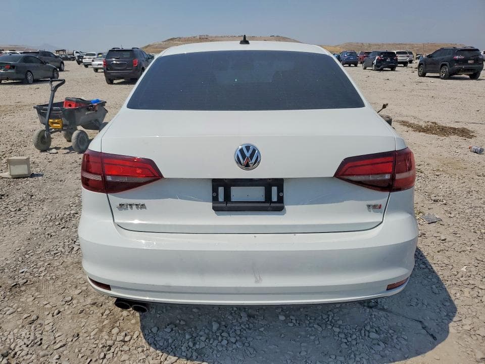 2018 VOLKSWAGEN JETTA SE SE 6
