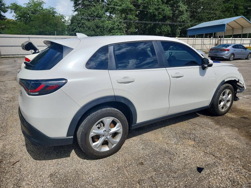 2025 HONDA HR-V LX 3