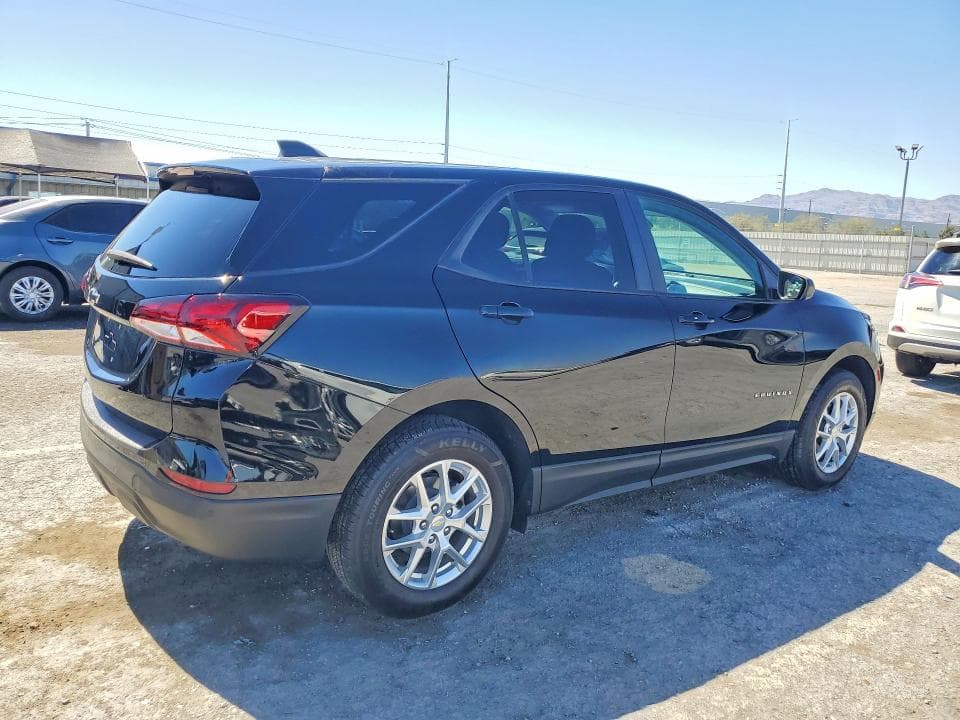 2022 CHEVROLET EQUINOX LS LS 3