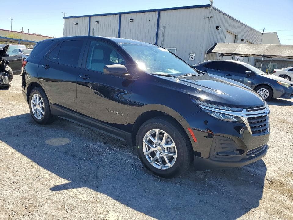 2022 CHEVROLET EQUINOX LS LS 4