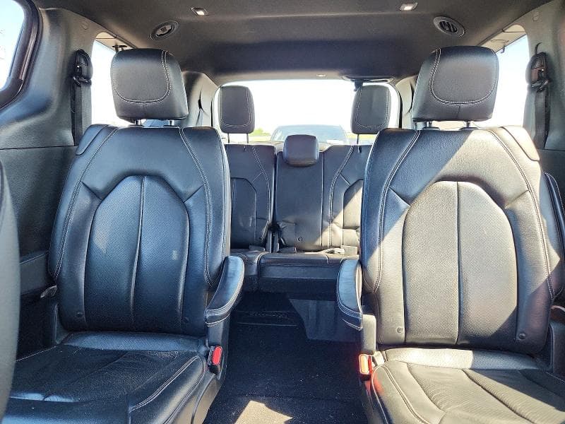 2020 CHRYSLER PACIFICA TOURING L 10