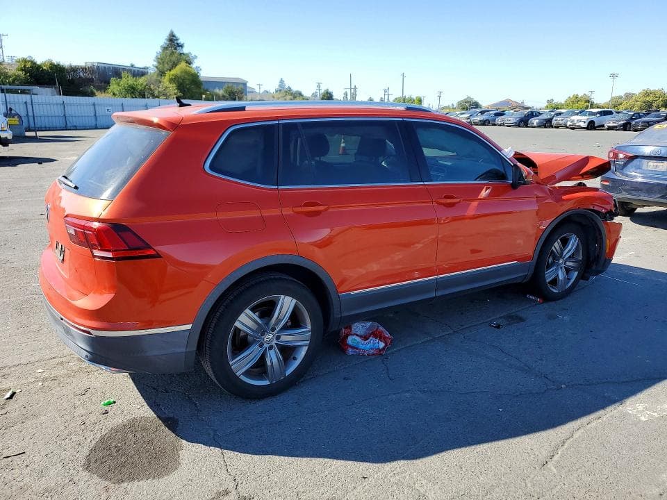 2018 VOLKSWAGEN TIGUAN SEL PREMIUM 3