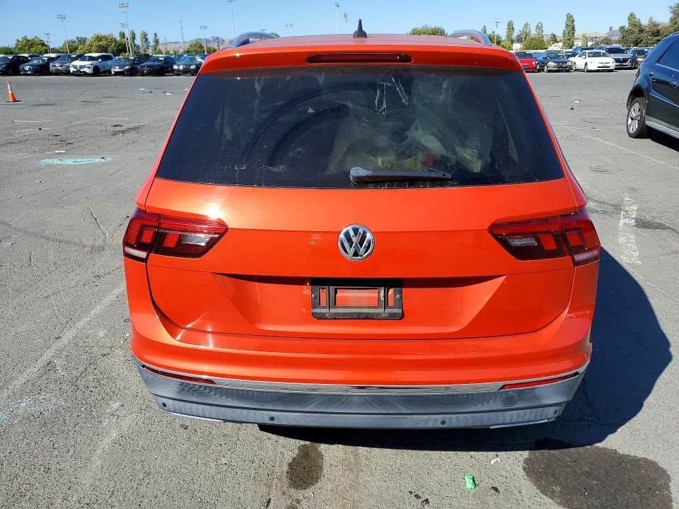 2018 VOLKSWAGEN TIGUAN SEL PREMIUM 6